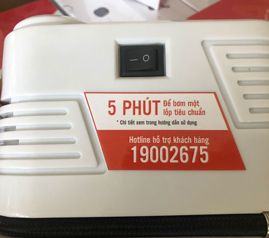 Dụng cụ bơm lốp xe ô tô